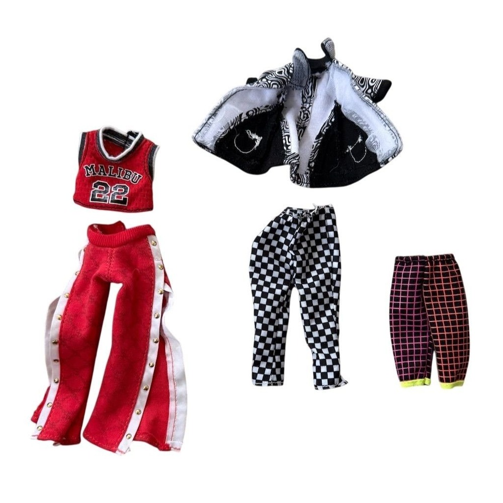 Na Na Surprise Series 4 Tommy Torro Malibu Doll Basketball Horns‎ 7" Outfits LOL